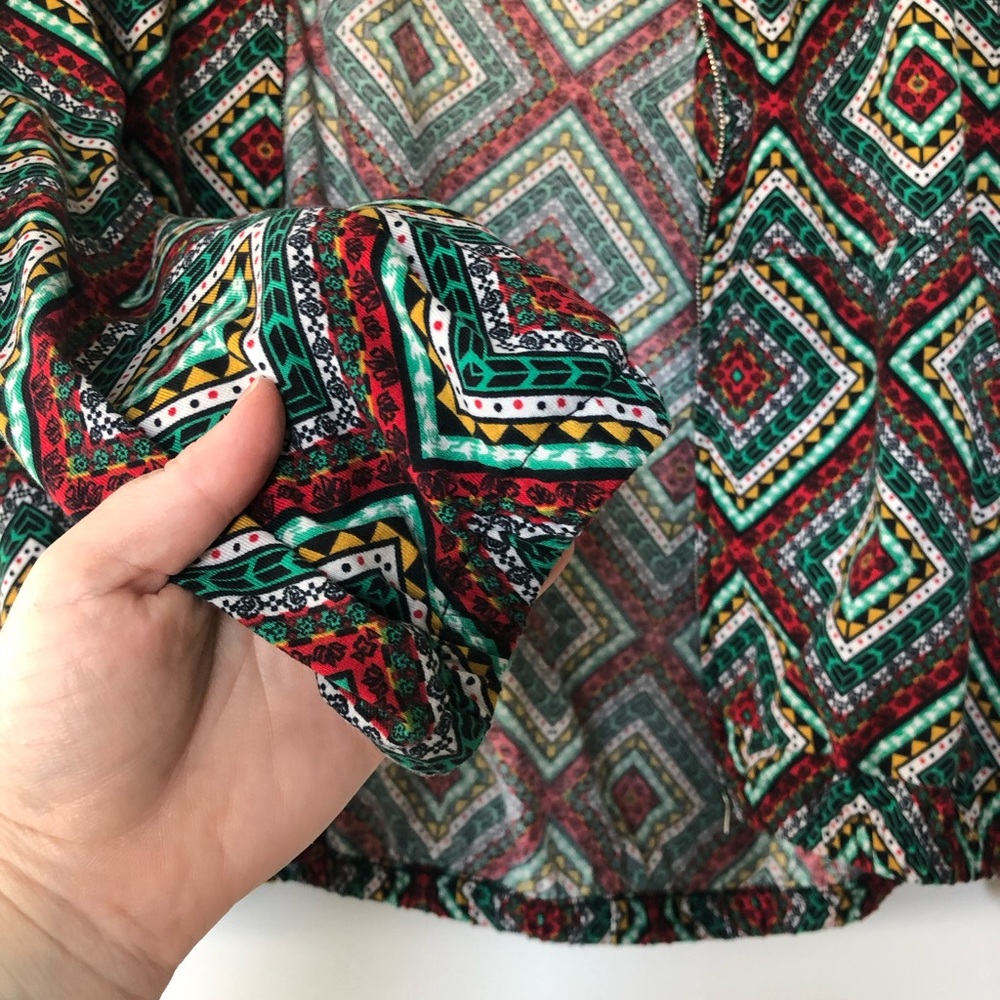 Geometric Patterned Zip Up Bomber Jacket - Picture 3 of 8